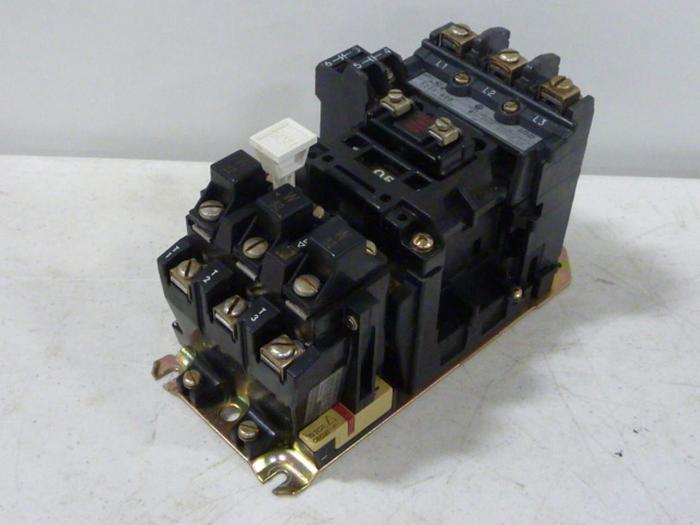 Used ALLEN BRADLEY Starter Size 1 520F-BOD SER W W32 #58020