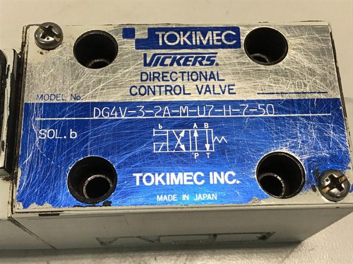 Used VICKERS Valve DG4V-3-2A-M-U7-H-7-50 Used #144657