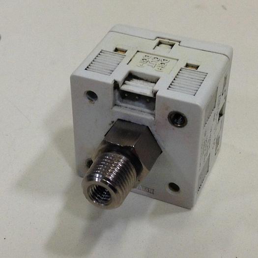 Used SMC Digital Pressure Switch ZSE30-01-65 #84728