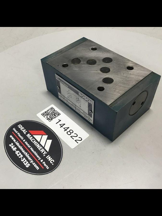 Used BOSCH Check Valve 0 811 020 027 Used #144822