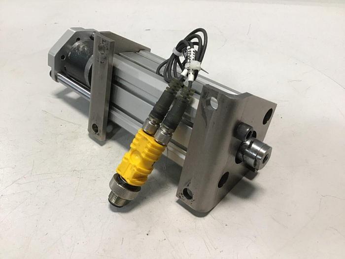 Used PHD INC Cylinder CTD2J 32X2 1/2-M #80528