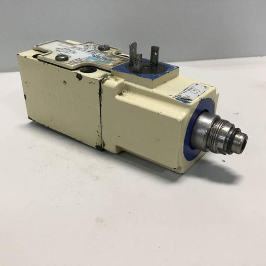 Used VICKERS Directional Control Valve DG4V36BMUH40 #91597
