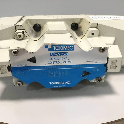 Used VICKERS Directional Control Valve DG4V533CMP7LH630 #96933