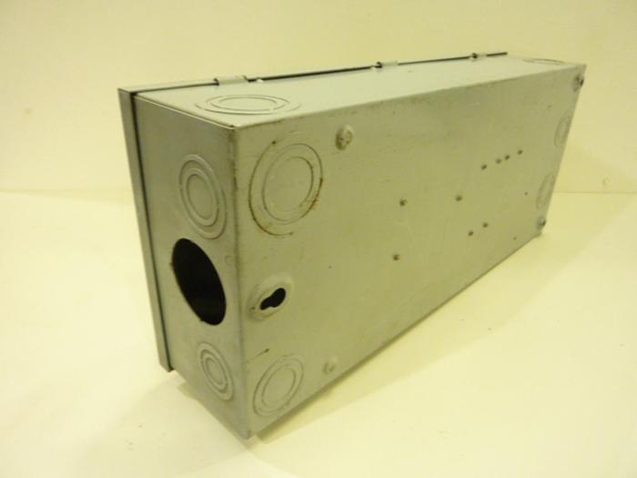 Used GENERAL ELECTRIC / GE 100 Amp Safety Disconnect Switch TG4323 #43080