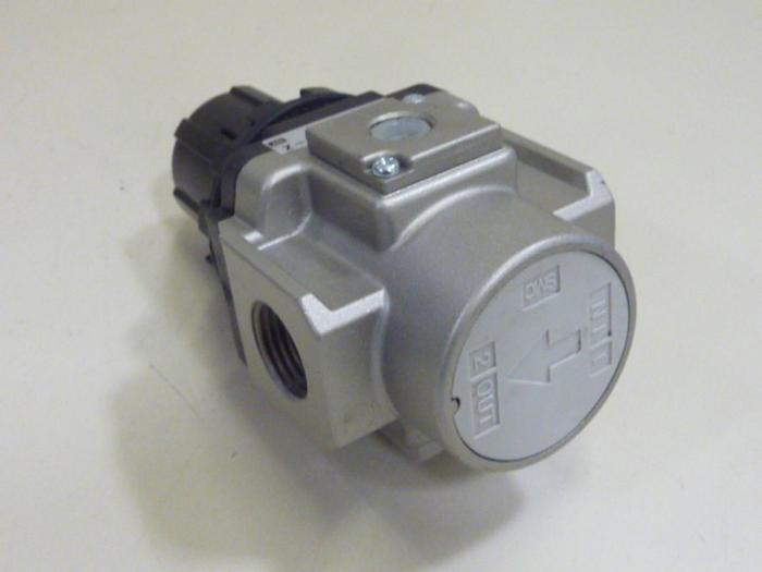 Used SMC Regulator AR40-N04-Z #66781
