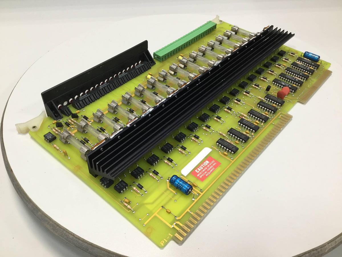 Used CINCINNATI MILACRON I/O Board 3-531-4479A Used