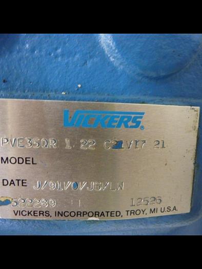 Used VICKERS Hydraulic Piston Pump PVE35QR122C21V1721 #51500