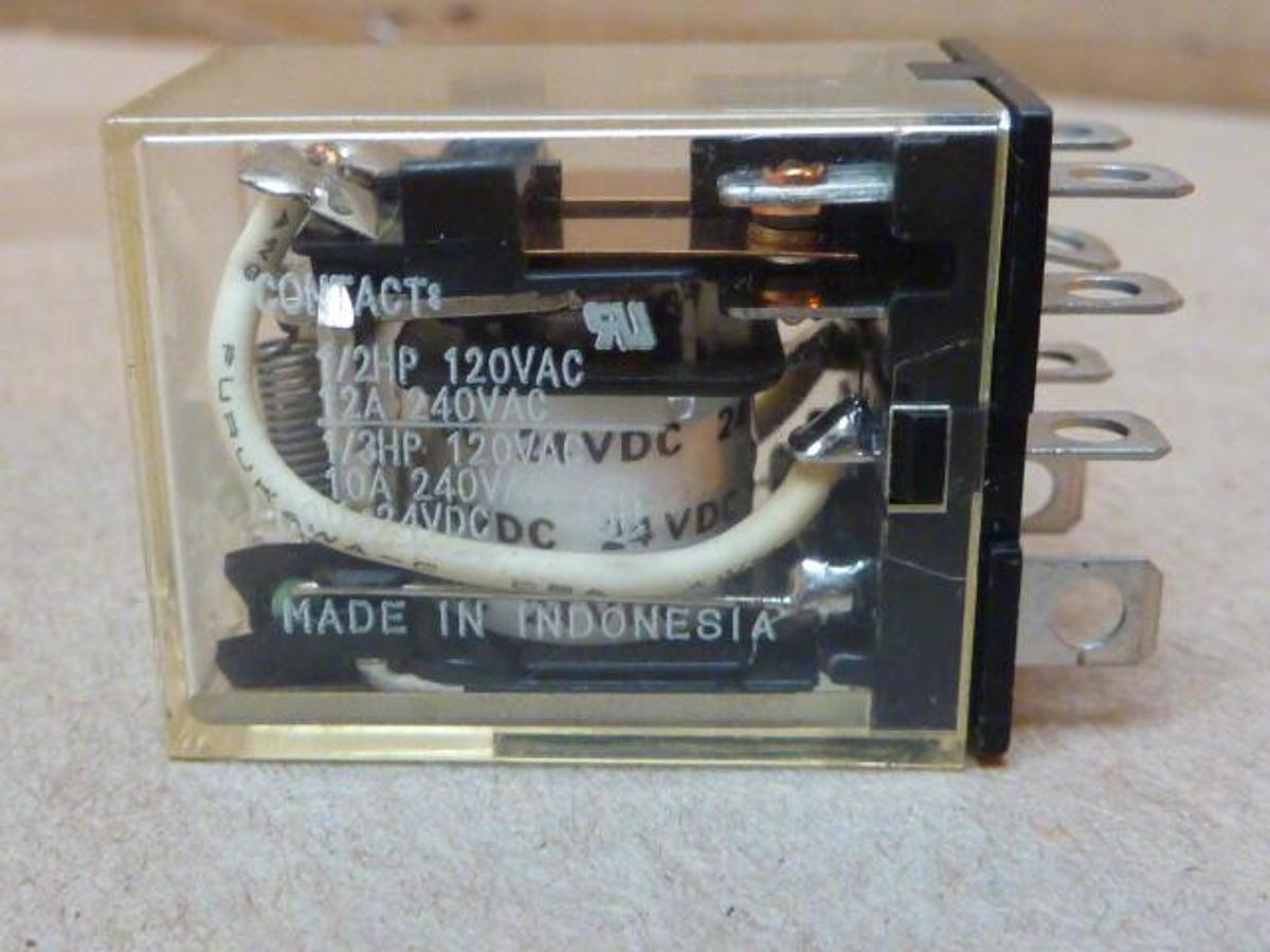 Used OMRON Relay LY2N Used