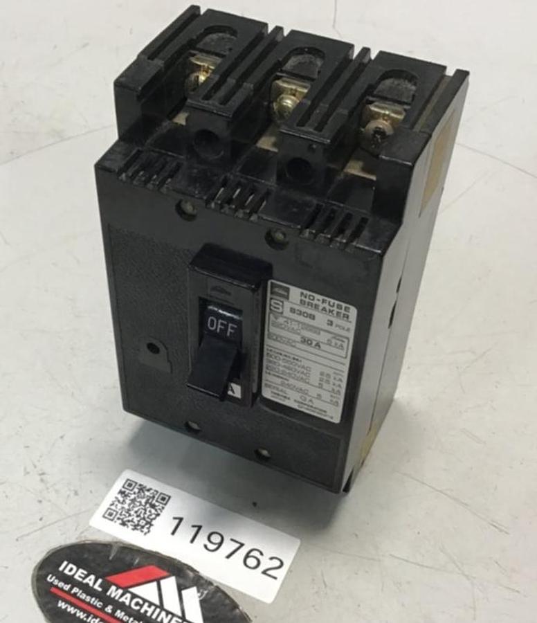 Used TOSHIBA 30 Amp Circuit Breaker S30B-3P-30A USED