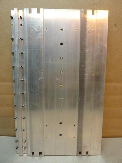 Used SIEMENS 7 Slot Rack 6ES5700-2LA12 #29905