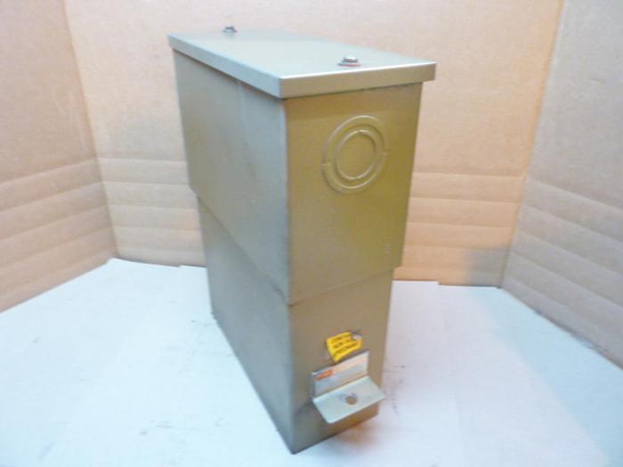 Used CORNELL DUBILIER Capacitor ICC1025F33 #41683