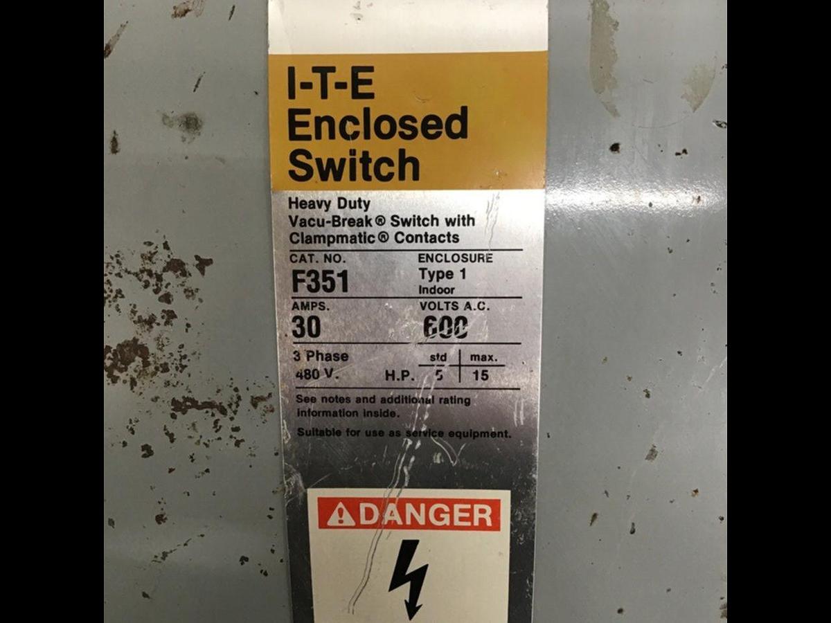 Used SIEMENS 30 Amp ITE Heavy Duty Vacu-Break F-351 USED