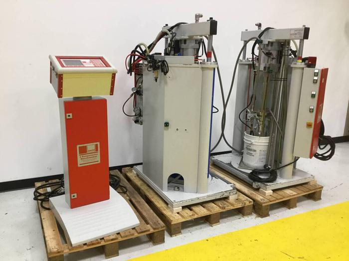 Used 2KM Metering and Mixing System PCM 922 Used