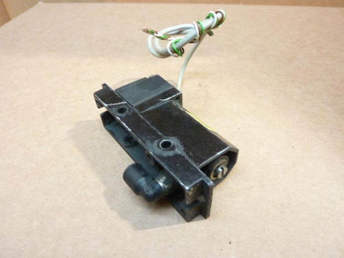 Used FESTO PE Converter Pressure Switch PEN-M5 #40807