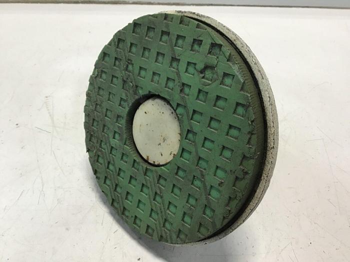 Used SUNNEX Leveling Mount MHD165 / 00922 #122735