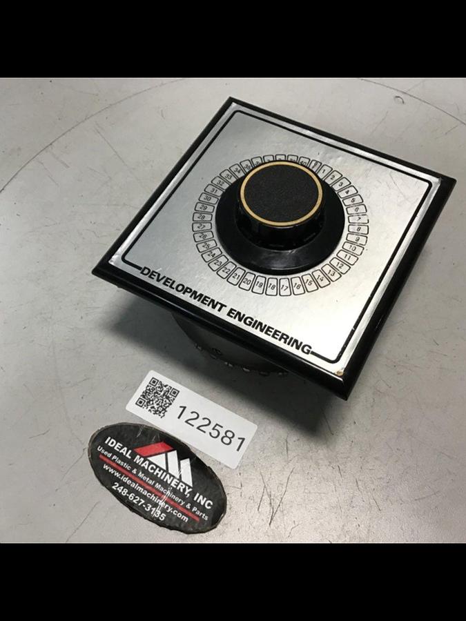 Used OMEGA Selector Switch 1-40 DME SWITCH USED