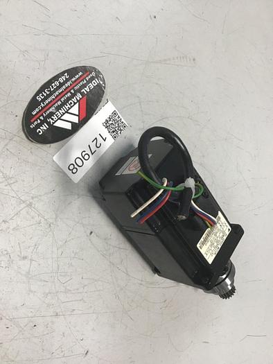 Used YASKAWA Servo Motor SGMAH-02AAA21-Y2 #127908