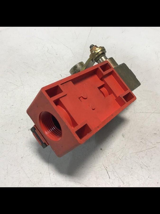 Used BERNSTEIN Limit Switch ENK-UV1Z AHS Used