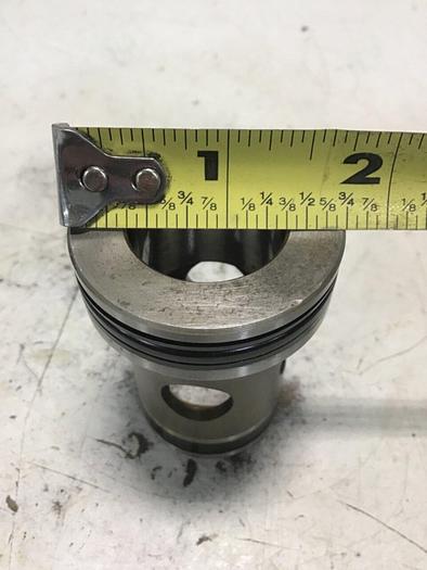 Used VICKERS Cartridge Valve Insert 25-D10-30 USed