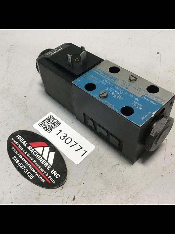 Used VICKERS Valve DG4V-3-2A-M-U-H7-60 USED