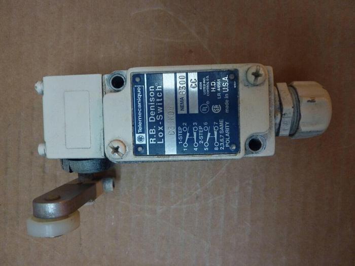 Used TELEMECANIQUE Limit Switch C3JK06 #25016