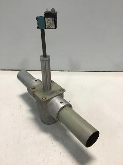 Used METAL FABRICATOR TEE Valve 405516 USED