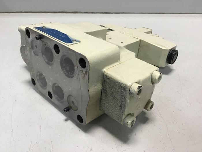 Used TOKIMEC Valve DG5V-H8-6C-E-T-P7-H-80-JAS41 Used