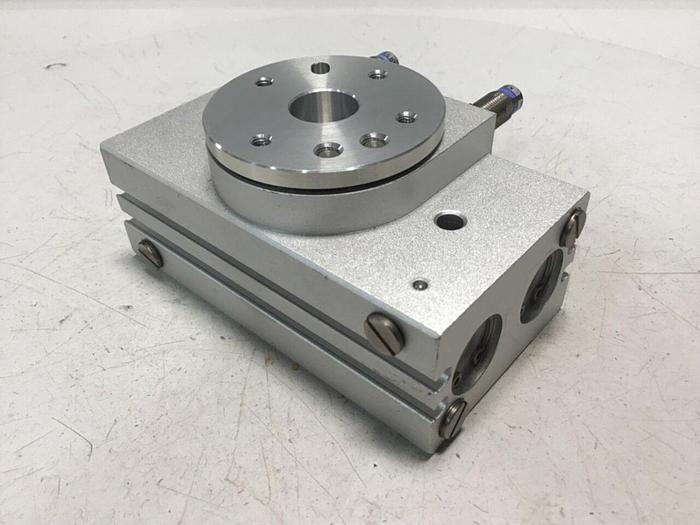 Used KOGANEI Rotary Actuator RAT10-180-SS2-21W #108006