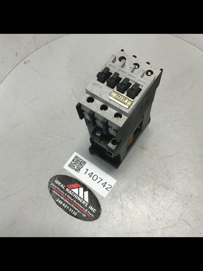 Used SIEMENS Relay 3TF3200-0B USED