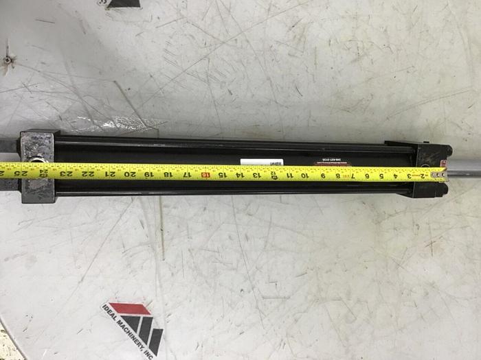 Used SHEFFER Traversing Cylinder 21/2HH A254 #131550