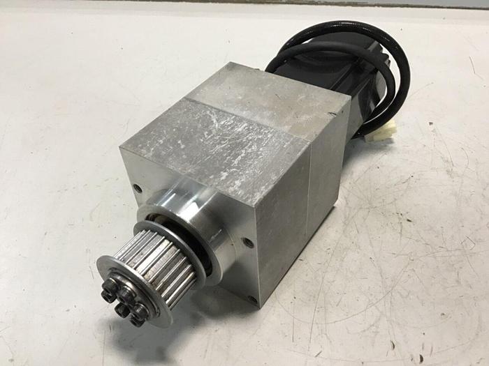 Used YASKAWA AC Servo Motor W/Gearbox SGM-02A312 Used #123476