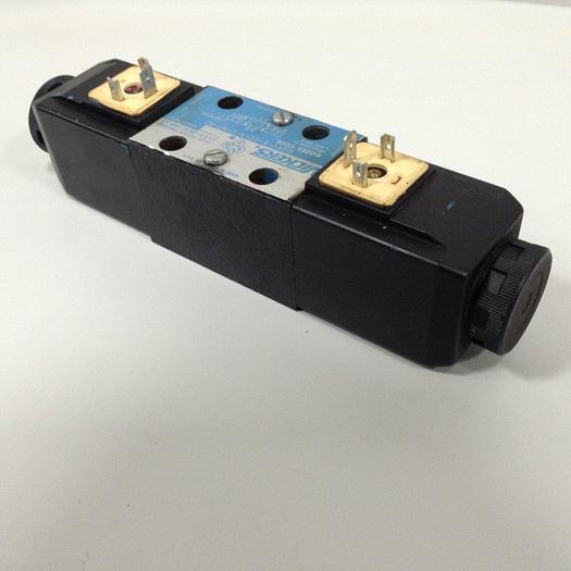 Used VICKERS Directional Valve DG4V32CMUH760 #89930