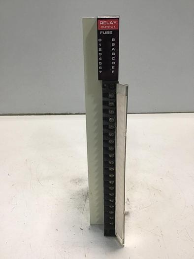 Used TOSHIBA Output Module B20016RY Used