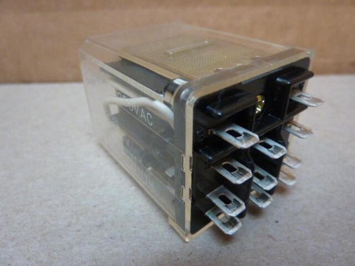Used AROMAT Relay AW525298 #31096