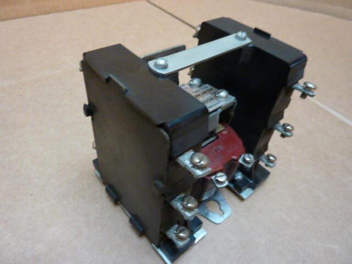 Used CUTLER HAMMER Motor Starter 9575E12-1 #27794