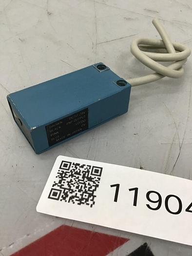 Used YAMATAKE Photoelectric Sensor FE8B-TF6VR #119048