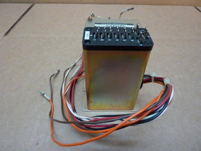 Used ALLEN BRADLEY Power Supply X-380186 #27738