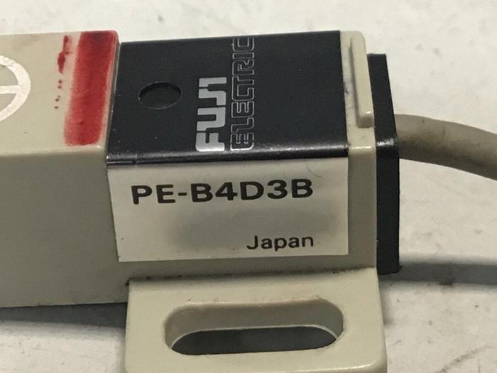 Used FUJI ELECTRIC Proximity Switch PE-B4D3 #128360
