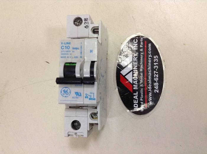 Used GENERAL ELECTRIC 10 Amp Circuit Breaker V07110 #75697