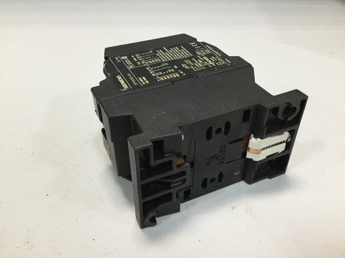 Used SIEMENS Contactor 3TF4010-0A #103540