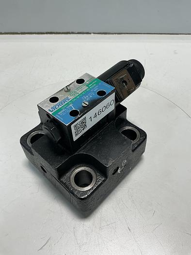 Used VICKERS DG4V-3S-2AL-M-U-HL7-60-EN490