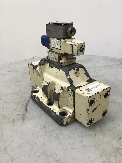 Used VICKERS DG4V368CWB10