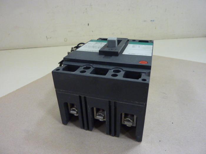 Used GENERAL ELECTRIC 10 Amp Circuit Breaker TED134010 #60356
