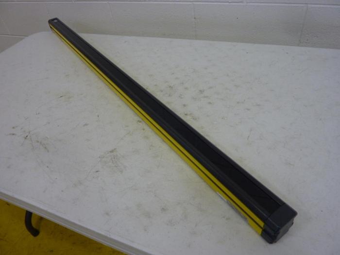 Used LEUZE Light Curtain Receiver CR-301200 Used
