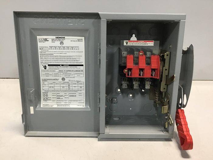 Used SIEMENS 30 Amp Safety Disconnect Switch HNF361 VBII #130010