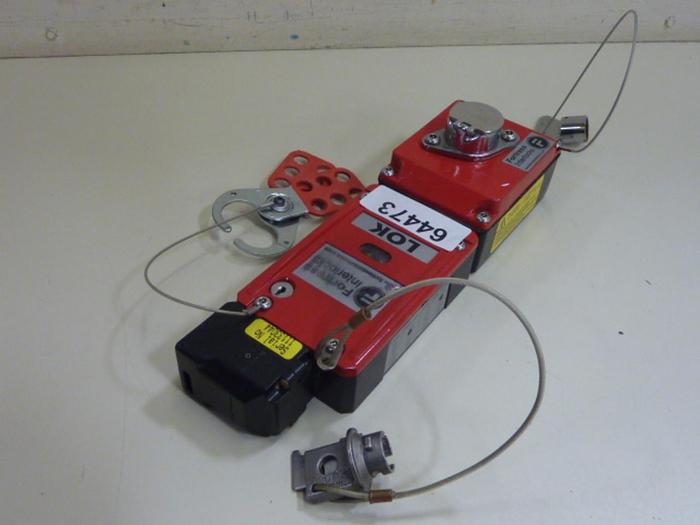 Used FORTRESS INTERLOCKS Safety Door Lock LOK #64474