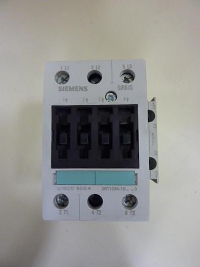 Used SIEMENS Contactor 3RT1035-1BB40 #55464