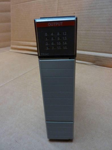 Used ALLEN BRADLEY Output Module 1746-OA16 SER C #25317