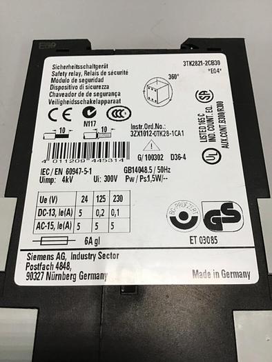 Used SIEMENS Relay Module 3TK2821-2CB30 USED