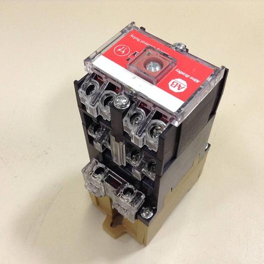 Used ALLEN BRADLEY AC Relay 700S-P530A1 SER E #70604